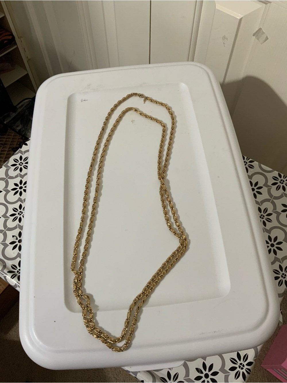 Vintage Trifari Gold Tone Snail Chain Necklace